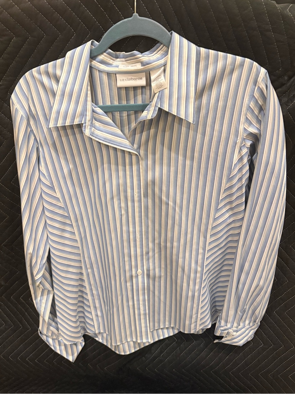 Liz Claiborne Women’s Blue & White Striped Button-Up Shirt